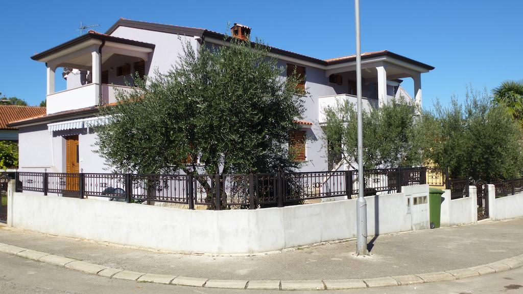 Apartments Libera Poreč Extérieur photo